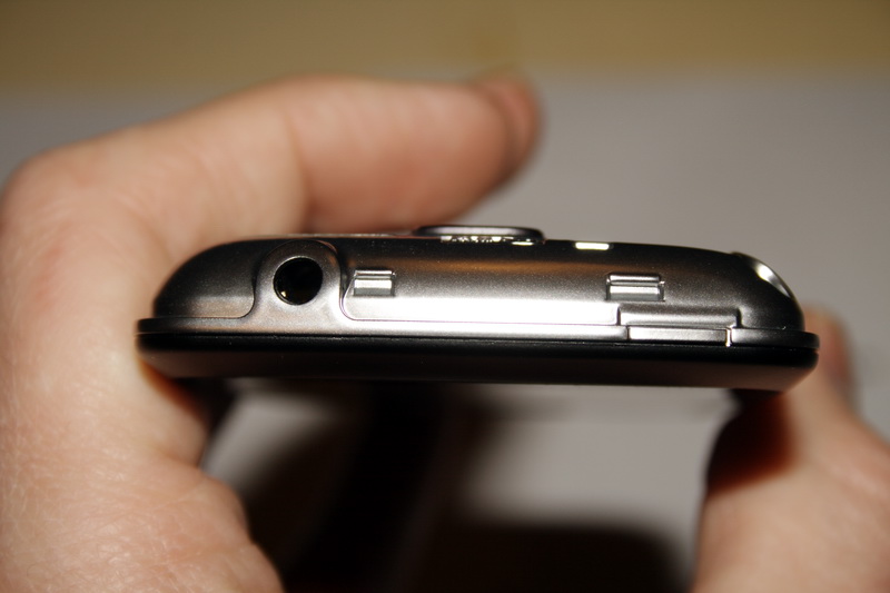 Разборка LG P500 Optimus One