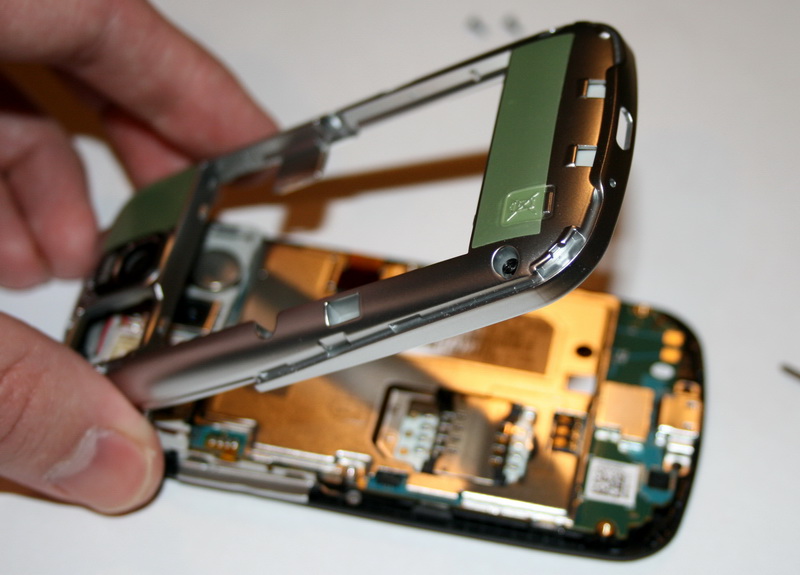 Разборка LG P500 Optimus One